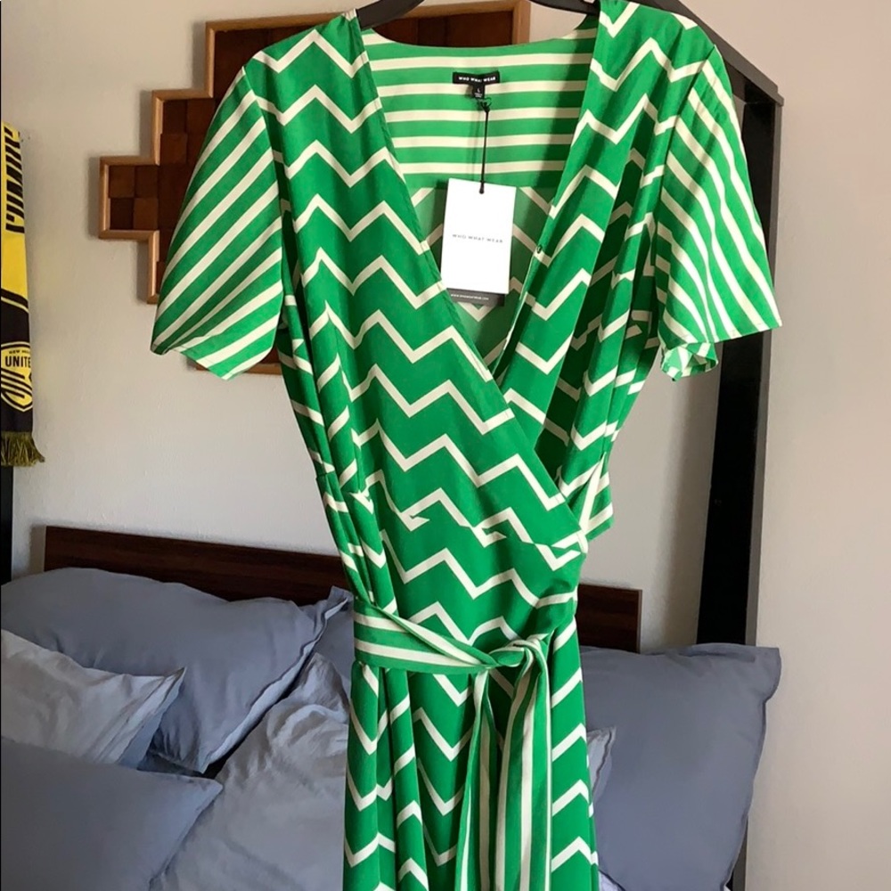 Who What Wear Long green and white sundress